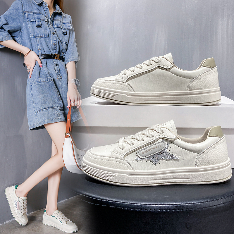 Women s Versatile Breathable Low Top Skate Shoes Fashion details 9