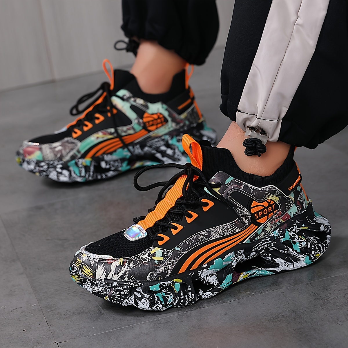 unisex fashion sneakers graffiti style casual sports shoes breathable athletic footwear for men women for autumn details 3