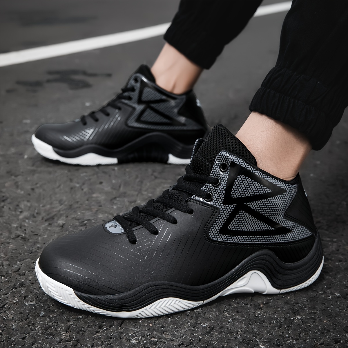 autumn and winter new fashion basketball shoes mens sports casual shoes driving shoes mens training shoes with mens shoes details 1